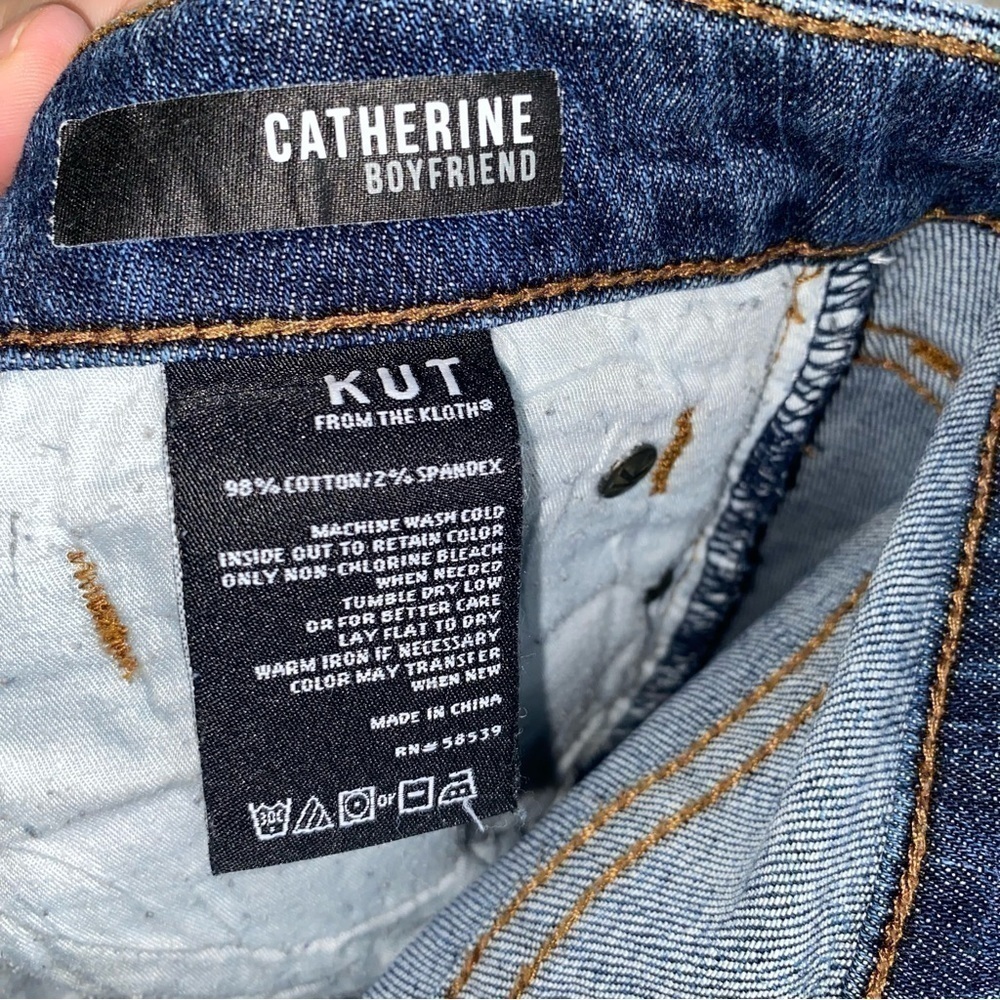 Kut From The Kloth Catherine Boyfriend Denim - Picture 9 of 9